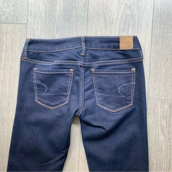 American Eagle Skinny Jeans Stretch Denim Dark Wash Low rise Y2K 2000s Size 2 - Picture 9 of 14